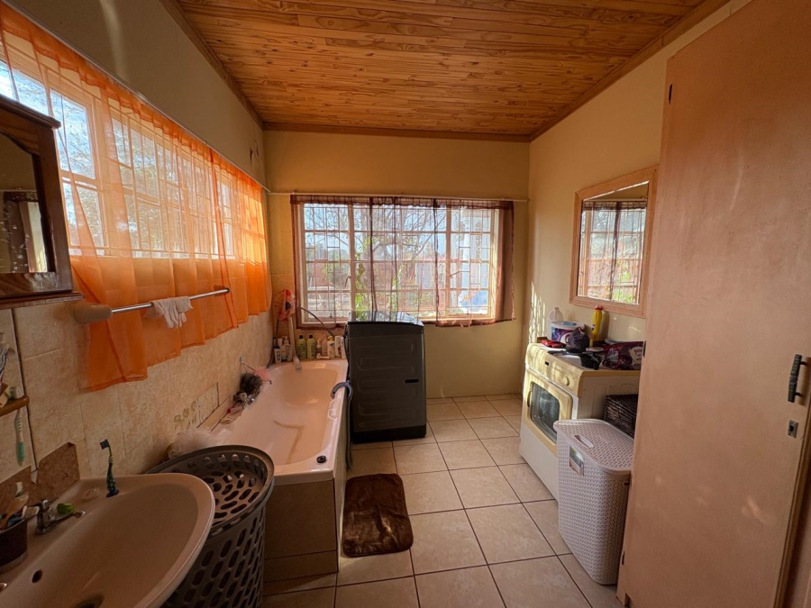 3 Bedroom Property for Sale in Wolmaransstad North West